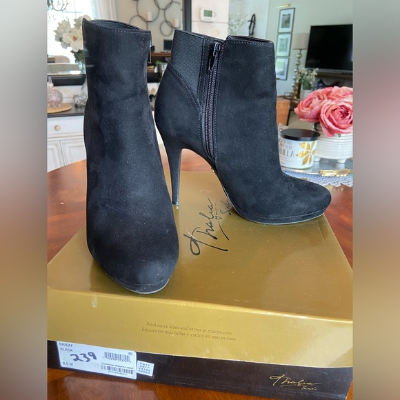 Thalia Sodi Briea booties.  8.5 - Picture 5 of 5
